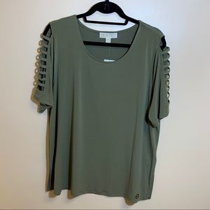 MICHAEL Michael Kors Green Top with Sleeve detail